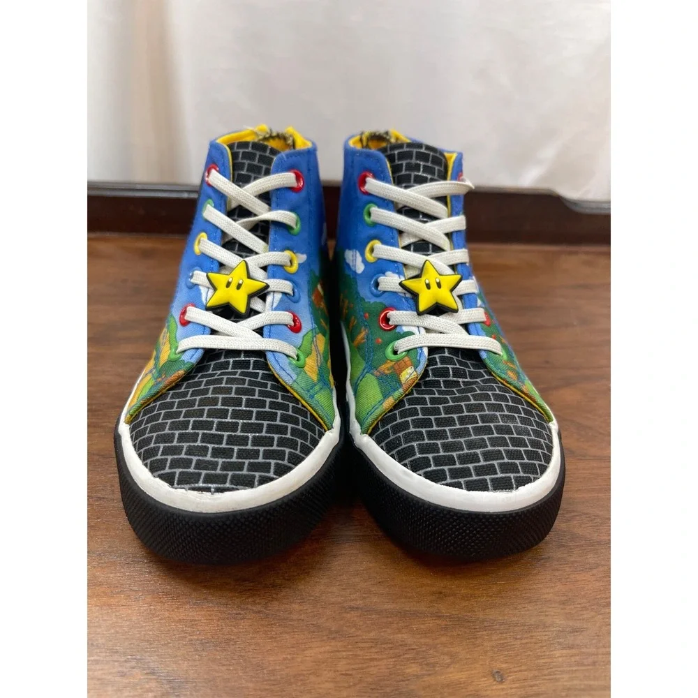 Ground Up Super Mario Kid's Size 2 Casual Shoes Back Zip Sneakers Hightop Clean